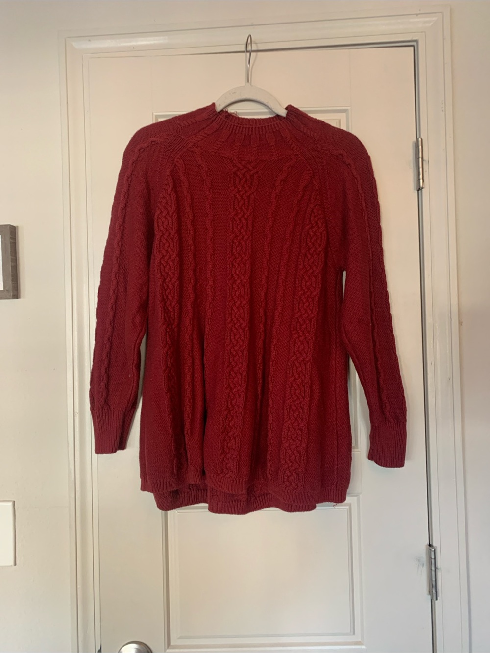 The Limited Cable Knit Crewneck Sweater - Deep Red XL